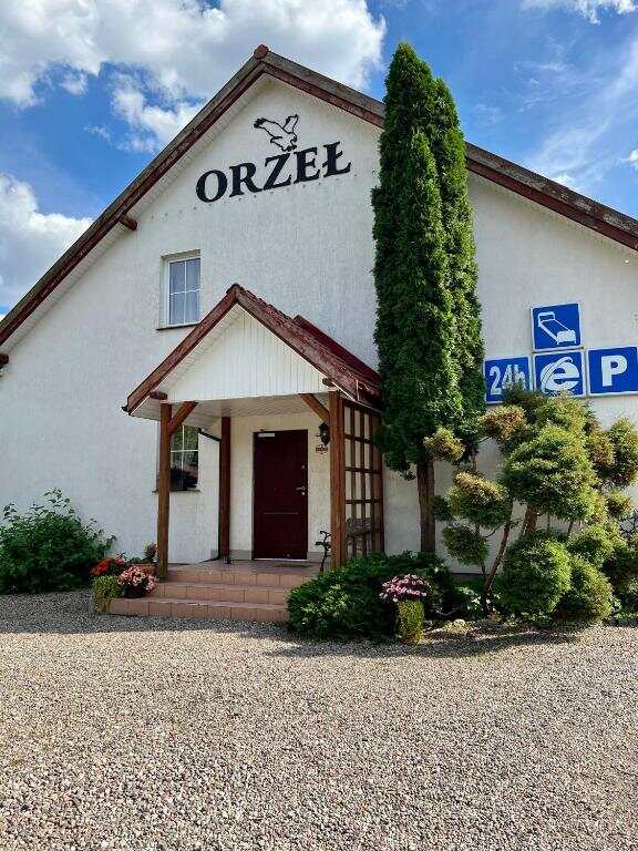 Motel Orzeł - wejście